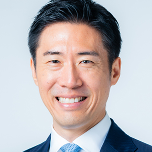塩崎 彰久