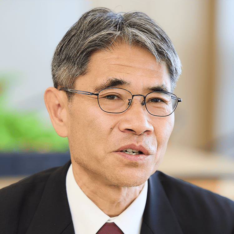 Akio Terada